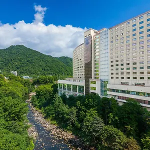 조잔케이 뷰 4*, 삿포로 시 일본